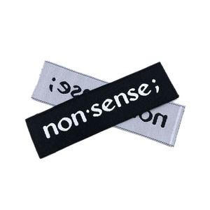 Étiquettes tissées personnalisées pour vêtements, avec logo de marque et nom, à coudre - Product Image 1