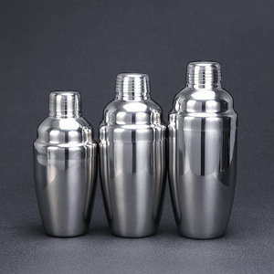 Shaker 750ml Outil de barre en acier inoxydable 304 Logo personnalisable Personnalisable en différentes couleurs Shaker à cocktail - Product Image 4