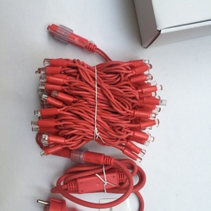 Guirnalda de Luces LED Impermeables IP44 al por Mayor, 10m, Cable de PVC Rojo, Cabezal Cóncavo, Gran Ángulo, Grado Comercial, Regulable para Festivales - Product Image 1