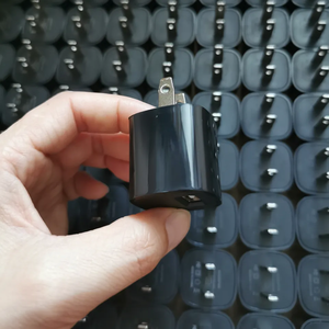 Chúng Tôi EU Cắm Cổng Duy Nhất Power <span class=keywords><strong>Adapter</strong></span> 5V 1A Nhanh Chóng Sạc Cube Nhỏ Phổ Du Lịch <span class=keywords><strong>Adapter</strong></span> <span class=keywords><strong>USB</strong></span> Sạc Khối - Product Image 4
