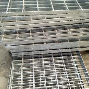 Grille en acier galvanisé/alliage d'aluminium robuste 40 x 5 mm haute résistance anti-corrosion pour la construction d'appartements et de villas - Product Image 6