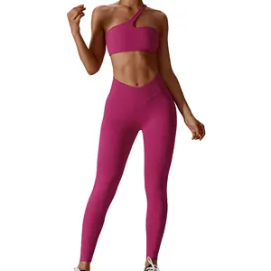 Conjunto de ioga de ombro único personalizado, leggings esportivas de fitness sustentável para academia, roupa de ioga de duas peças, roupa de ioga de 2024