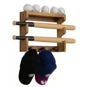Soporte de pared de madera para bates de béisbol, organizador de almacenamiento de 3 niveles para gorras y pelotas, para uso en el hogar y la sala de estar. - Product Image 2