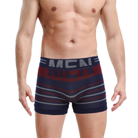 Vente en gros de caleçons sans couture à rayures pour hommes sous-vêtements en polyester respirant adultes logo durable taille directe usine de Yiwu