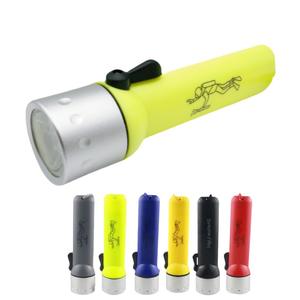 Linterna de buceo LED, iluminación subacuática impermeable de alta potencia para buceo nocturno, pesca, exploración de cuevas, uso en exteriores - Product Image 2