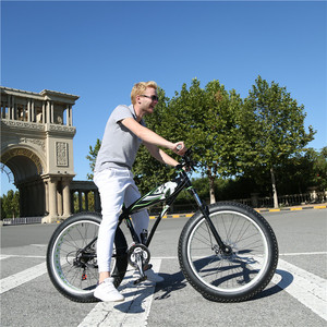 Vélo de montagne <span class=keywords><strong>cube</strong></span> personnalisé de 26 pouces avec jante en alliage d'aluminium, <span class=keywords><strong>cadre</strong></span> de route, 21 vitesses pour une utilisation familiale, prix bas - Product Image 3