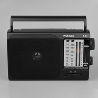 Radio Portabel Retro PANDA Hitam Plastik AM/FM/SW 3-Band dengan Speaker Terintegrasi, Jack Earphone 3.5mm, Baterai Isi Ulang AC/DC