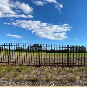 Valla de jardín de estilo australiano negro Valla de puertas de seguridad de acero comercial Postes de acero al carbono Esgrima de piquete América - Product Image 4