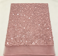 Tissu en tulle lourd et volumineux avec sequins et perles, broderie multicolore faite à la main, maille extensible en polyester/métallique pour mariage