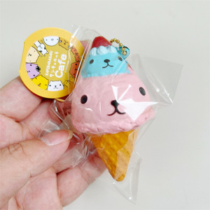 ของเล่นบีบคลายเครียดรูปไอศกรีมการ์ตูนน่ารัก ทำจากโฟม PU ขายส่ง เหมาะสำหรับของขวัญส่งเสริมการขาย - Product Image 3