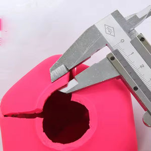 ดัมเบลรูปสามเหลี่ยมแบบกำหนดเองปี <span class=keywords><strong>2021</strong></span> สำหรับผู้ชาย ผู้หญิง และเด็ก สี 1 2 3 <span class=keywords><strong>4</strong></span> 5 กก. ปอนด์ ดัมเบลเหล็กเคลือบยาง สีชมพู - Product Image 5