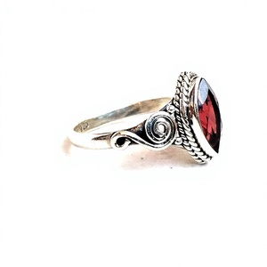 Bague d'anniversaire pour femme en pierre naturelle grenat facetté forme marquise, bijoux fins en pierres précieuses, argent sterling massif 925, vente en gros - Product Image 2