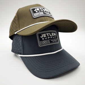 Gorra de Béisbol Personalizada con Logotipo de Goma, para Hombre, Visera Plana, 6 Paneles, Perforada con Corte Láser, Impermeable, Estilo Dad Hat - Product Image 2