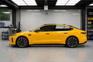 Vinilo para autos PET color amarillo girasol, alto brillo, con tecnología de liberación de aire, autoadhesivo, para revestimiento completo de vehículos, película de vinilo que cambia de color en rollo. - Product Image 5