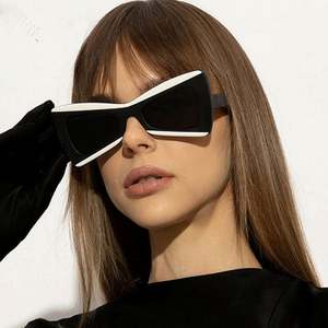 Gafas de Sol de Moda al por Mayor 2023, Gafas de Sol Punk con Forma de Mariposa, Protección UV400, Gafas de Sol Cat Eye Y2K para Hombre y Mujer - Product Image 2