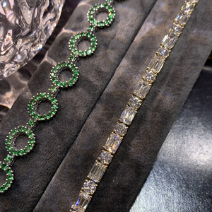 Pulsera de lujo de oro de 14K/18K, con un diamante redondo de 4.89 quilates cultivado en laboratorio. Joyería elegante para la noche (estilo femenino). - Product Image 5