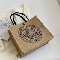 Usine bas prix blanc noir lettre bonjour week-end logo personnalisé grande capacité sac en jute sac à provisions avec bouton pour cadeau