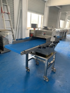 เครื่องหั่นสไลด์เนื้อเนื้อหมูเกล็ดอัตโนมัติแนวนอนอกไก่ไก่สด - Product Image 3