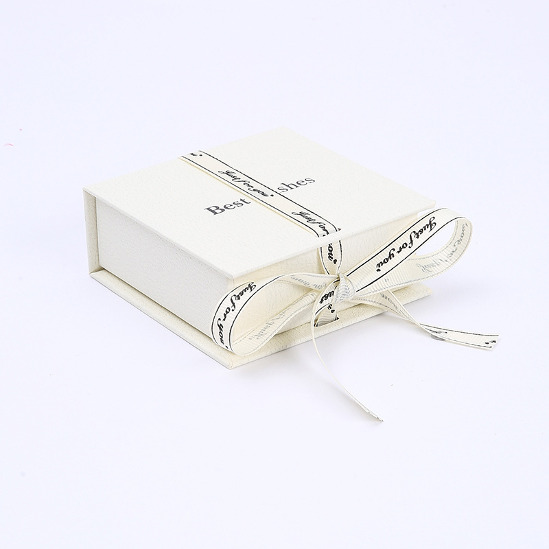 caja beige