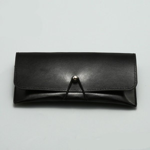 Étui à lunettes souple en cuir PU noir et gris unisexe personnalisé avec logo et cordon - Product Image 2