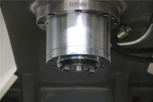Centre d'usinage <span class=keywords><strong>CNC</strong></span> industriel VMC1265 <span class=keywords><strong>5</strong></span> <span class=keywords><strong>axes</strong></span> pour le fraisage de métaux - Product Image 5