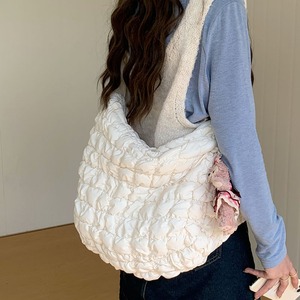 Bolso tipo nube de estilo coreano, color blanco, con una sola correa, cierre de cremallera, ligero, moderno, para ir al trabajo, primavera 2024 - Product Image 2