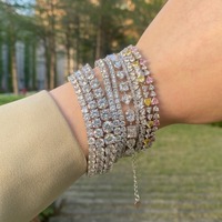 Bracelet en pierre de zircone cubique Cz, bijoux tendance en forme de cœur, Bracelet de mariage en diamant pour femmes et hommes, Bracelets de Tennis Hiphop