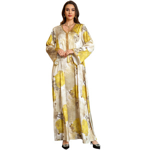 Ab384 <span class=keywords><strong>Djellaba</strong></span> Vêtements grande taille pour femmes Perçage à chaud musulman Robe en <span class=keywords><strong>satin</strong></span> imprimée à la mode - Product Image 5
