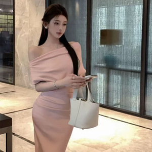 Asymmetrical Neckline Off The Shoulder Fitted Sheath Dress Natural Waist Solid Color Elegant Evening Dress - Product Image 1