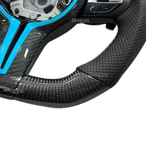 Volante de fibra de carbono para <span class=keywords><strong>BMW</strong></span> Serie 3 E90 <span class=keywords><strong>E91</strong></span> M3 3M 316i 318i 320i 323i 325i 328i 330i 335i 320d 325d <span class=keywords><strong>330d</strong></span> 335d <span class=keywords><strong>Touring</strong></span> - Product Image 3