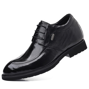 Nouvelles chaussures en cuir pour hommes, style britannique, à bout pointu, couleur noire, pour le printemps. - Product Image 4
