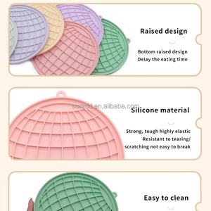 Nouveaux modèles Tapis de nourriture lente pour chien multifonctionnel écologique avec logo personnalisé en silicone, sûr pour une utilisation en extérieur - Product Image 3