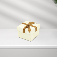 Papier en carton rigide de luxe boîte-cadeau à couvercle décollé boîte-cadeau en papier avec mousse EVA pour cosmétiques bijoux et emballage de cadeaux