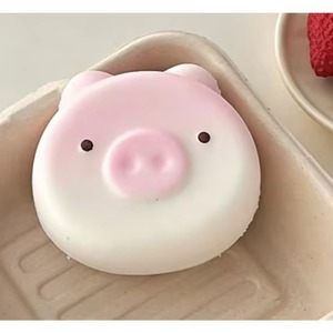 Figurines créatives en forme de cochon réaliste et mignon, jouets anti-stress souples à rebond lent, vente en gros. - Product Image 3