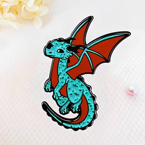 Fabricación de insignia de Metal personalizada sin mínimo, Pin de solapa de esmalte suave duro de Anime con purpurina chapada en oro, Pin esmaltado - Product Image 3