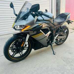 론신 250RR 단기통 수냉식 <span class=keywords><strong>250cc</strong></span> 스포츠 모터사이클 고출력 레이싱 스트리트 바이크 성인용 가솔린 모터바이크 - Product Image 3