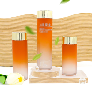 PETG Soins de la Peau Soins Personnels Cosmétique Argent Spray Toner Lotion Pompe Bouteilles Ensemble Crème Pots Sérum Capsule Bouteilles 100 120 150 ml - Product Image 5