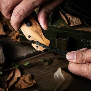 Dao gấp đa năng sinh tồn ngoài trời, khắc logo laser tùy chỉnh, lưỡi thép không gỉ, cán gỗ ô liu, hỗ trợ OEM - Product Image 5