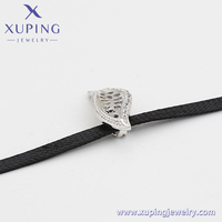 44358 xuping bijoux mode élégant feuillage collier plaqué platine synthétique CZ collier personnalisé femmes