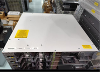 Switch Gestito Gigabit PoE+ a 48 Porte Cisc C9300-48P-A con Uplink Modulare, Network Advantage, Montaggio a Rack 1U