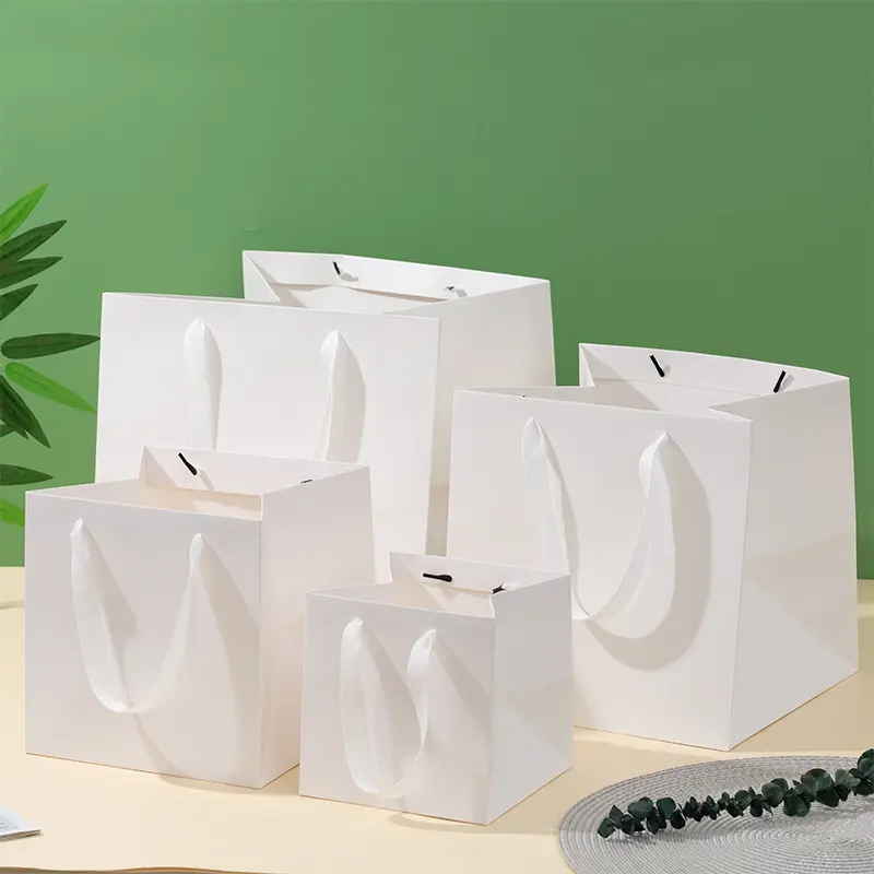 Sacolas de papel de papelão impressas com seu próprio logotipo, sacolas de papel para presente para pequenas empresas, sacolas de papel para sapatos personalizadas