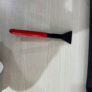 Pince à tôle en acier au carbone, largeur de mâchoire 1 pouce, pointe lisse, qualité industrielle, avec poignée rouge, pour le pliage et la cintrage de métaux - Product Image 2