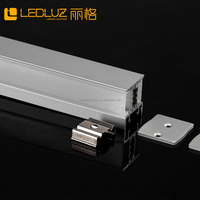Supports de bande LED en aluminium mince à montage en surface pour éclairage linéaire mural, éclairage vers le haut et vers le bas simultanément