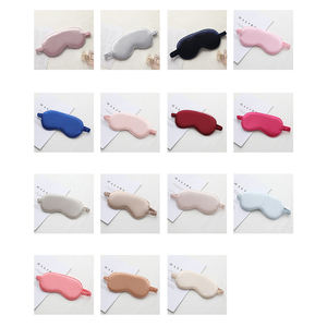 Masque pour les yeux de voyage à bande élastique en satin de soie à double face avec logo personnalisé et fonction de soulagement des cernes - Product Image 6