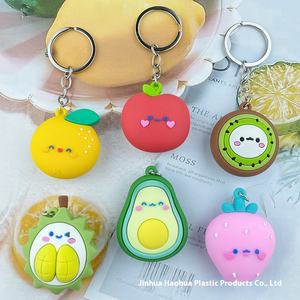 3D ที่สร้างสรรค์พวงกุญแจพีวีซีรูปการ์ตูนผลไม้คลับน่ารักจี้เหล็กโลหะน้ำหนักเบาอุปกรณ์เสริมที่มีสตรอเบอร์รี่ทุเรียนพลาสติก3D - Product Image 6