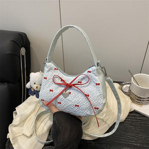 Sac à main en polyester avec fermeture éclair, nouveau style, sac à bandoulière simple pour fille, sac sous le bras avec nœud papillon, vente en gros - Product Image 4