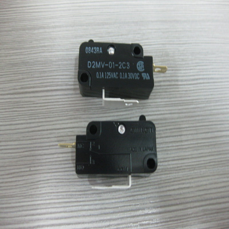D2MV-01-2C3 超軽量小型リミットストロークマイクロスイッチ 3ピン