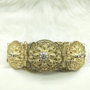 C Bling taille <span class=keywords><strong>ceinture</strong></span> <span class=keywords><strong>marocaine</strong></span> <span class=keywords><strong>argent</strong></span> plein diamant strass luxe femmes élégantes chaîne dames sac de noël cadeau fête mariage - Product Image 5
