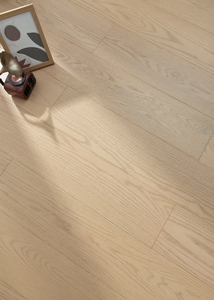 Suelo de Madera Sintética de 15 mm 5/8'', con Acabado UV, Madera de Roble, Grado <span class=keywords><strong>AB</strong></span>, para Desarrollo Inmobiliario, Alta Calidad - Product Image 3