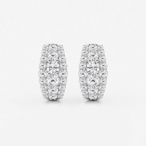 Boucles d'oreilles créoles Huggie à trois rangs avec diamants de laboratoire ronds de 1,5 carats, élégantes et étincelantes, pour femme, bijoux fins - Product Image 2